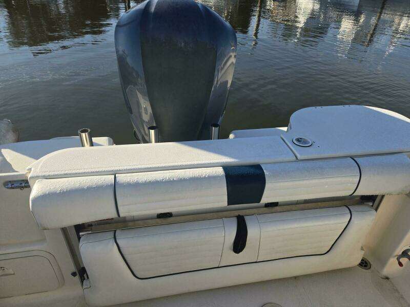 23ft Wellcraft Yacht For Sale