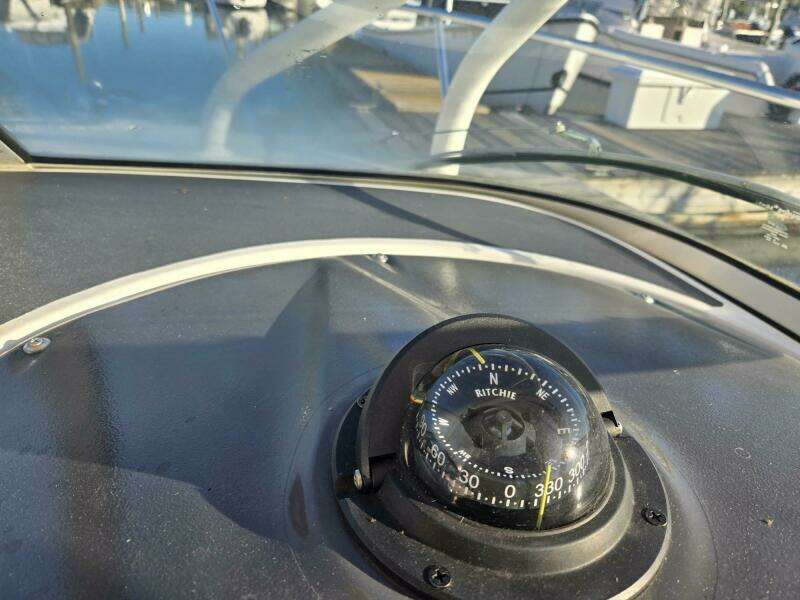 23ft Wellcraft Yacht For Sale