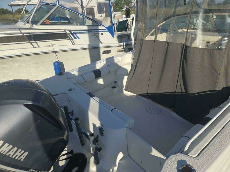 23ft Wellcraft Yacht For Sale