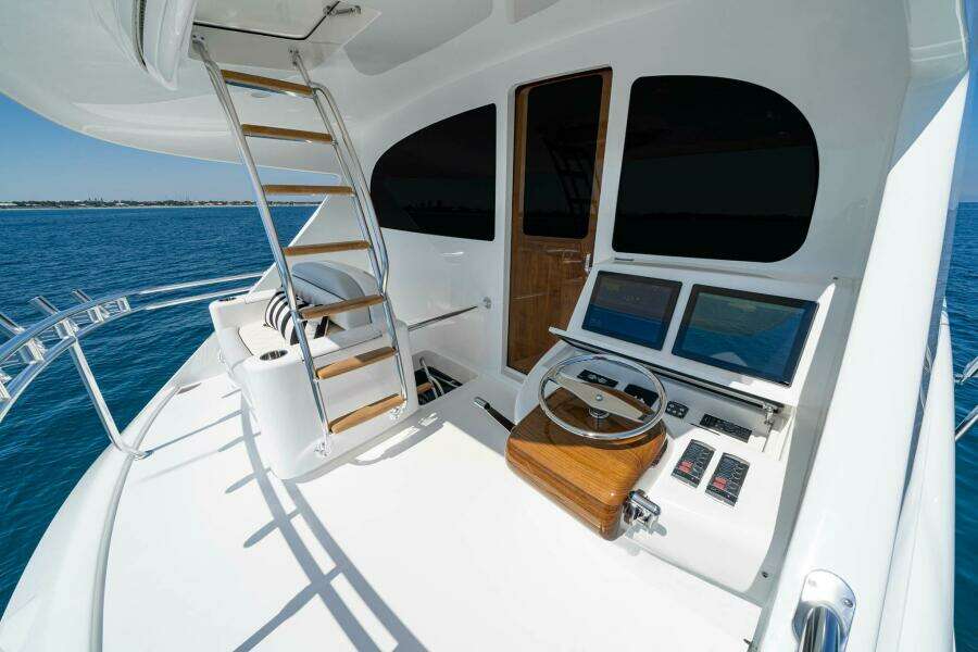 2026 Viking 90SB 90ft Viking Yacht For Sale