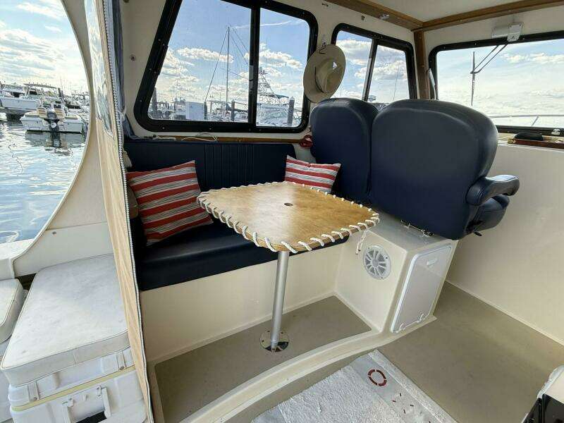 27ft Eastern Yacht For Sale
