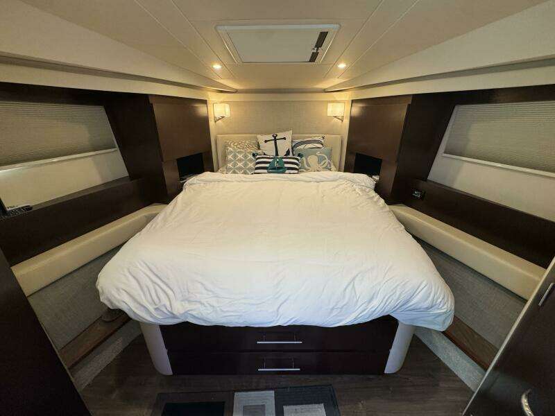 Blue Skies 42ft Regal Yacht For Sale
