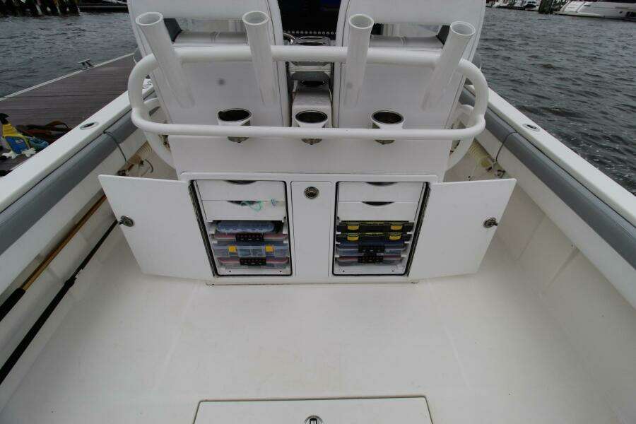 28ft Regulator Yacht For Sale