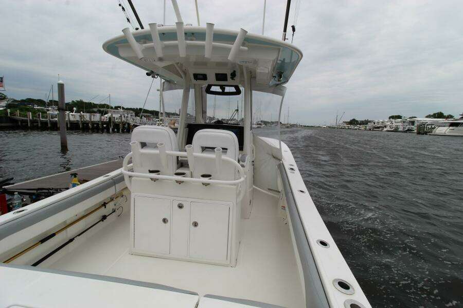 28ft Regulator Yacht For Sale