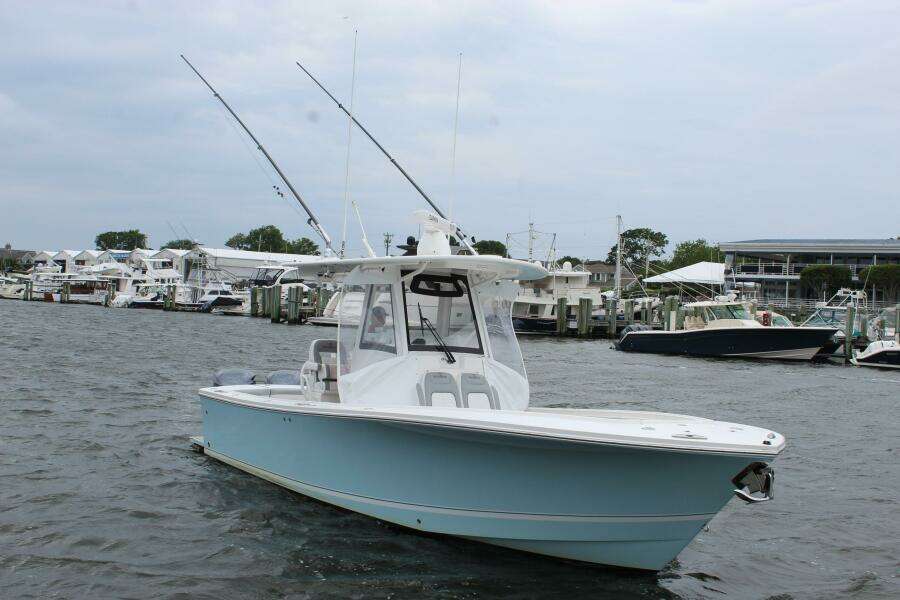 28ft Regulator Yacht For Sale