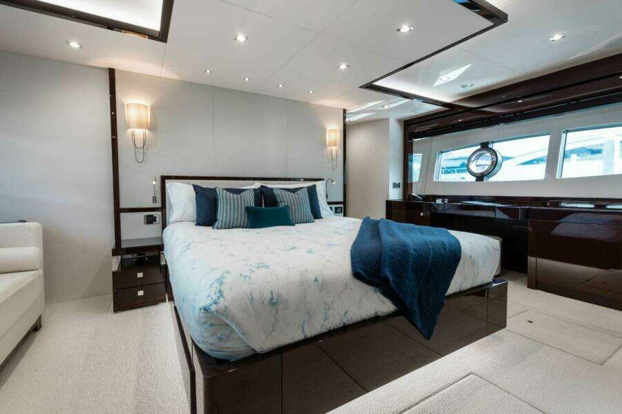 Mirracle  95ft Sunseeker Yacht For Sale