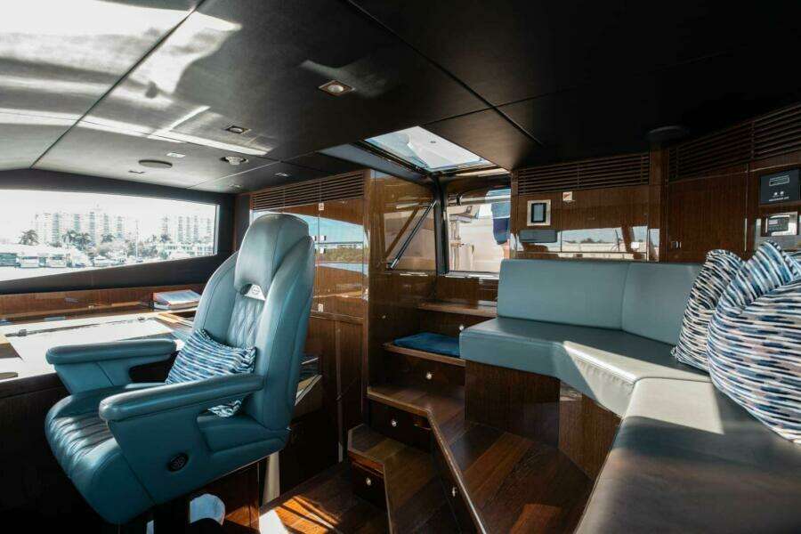 Mirracle  95ft Sunseeker Yacht For Sale
