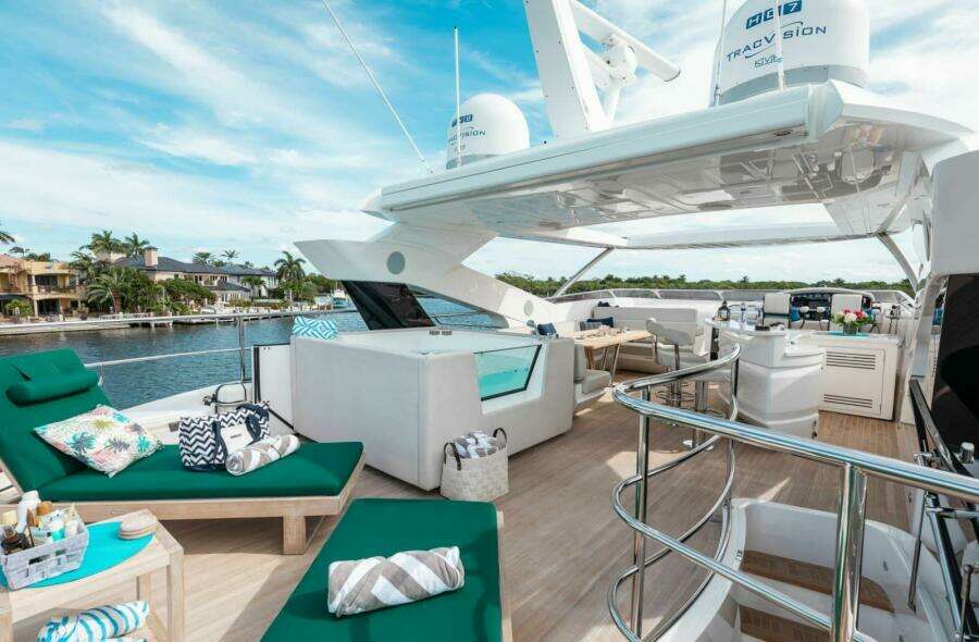 Mirracle  95ft Sunseeker Yacht For Sale