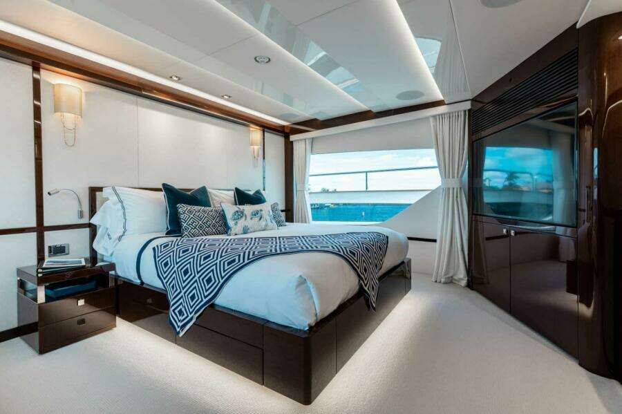 Mirracle  95ft Sunseeker Yacht For Sale