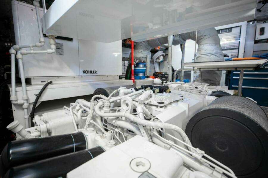 Mirracle  95ft Sunseeker Yacht For Sale