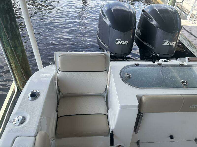 28ft Sea Fox Yacht For Sale