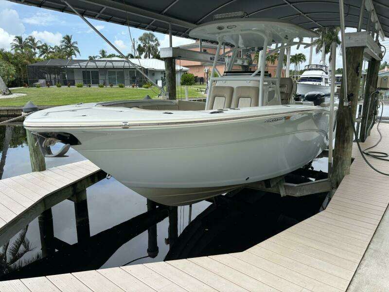 28ft Sea Fox Yacht For Sale