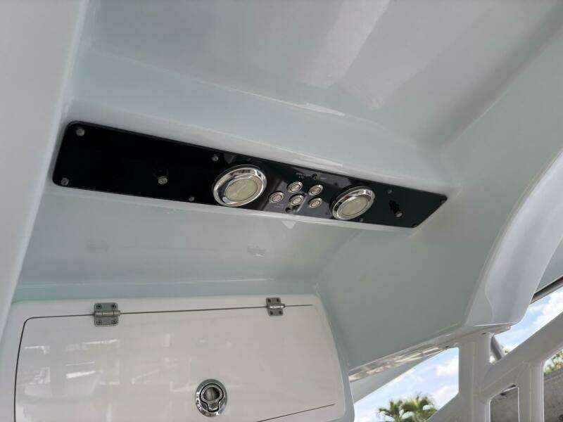 28ft Sea Fox Yacht For Sale