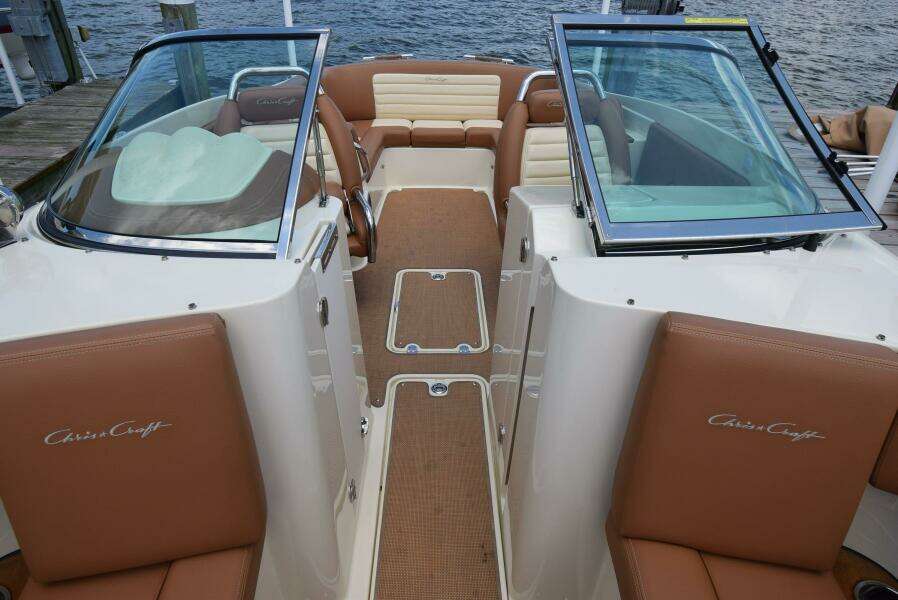 25ft Chris Craft Yacht For Sale