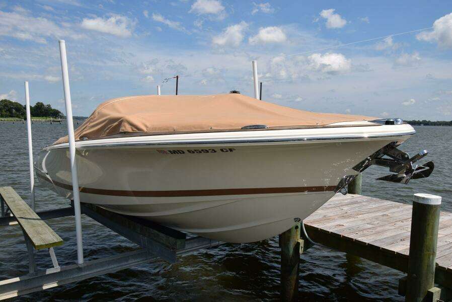 25ft Chris Craft Yacht For Sale