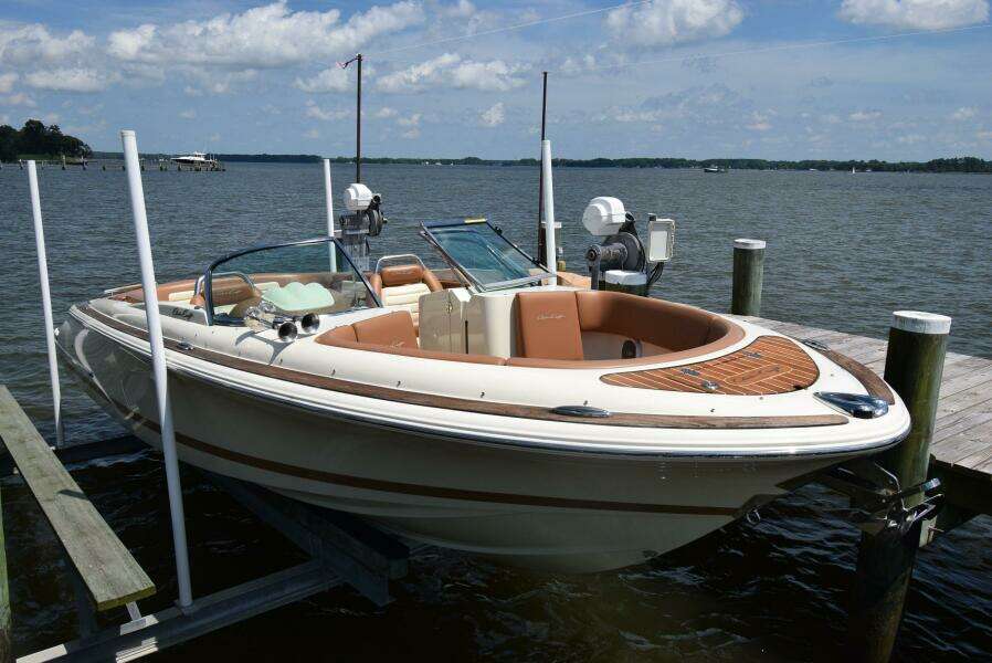 25ft Chris Craft Yacht For Sale
