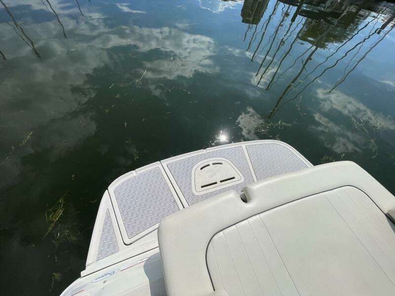 N a 28ft Sea Ray Yacht For Sale