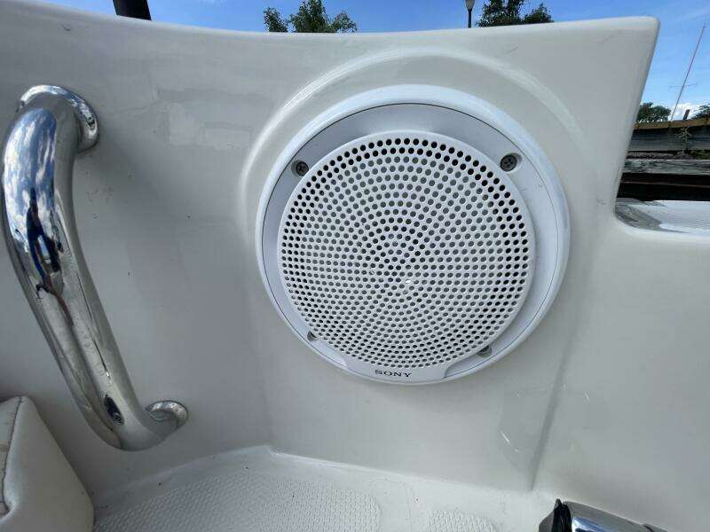 N a 28ft Sea Ray Yacht For Sale