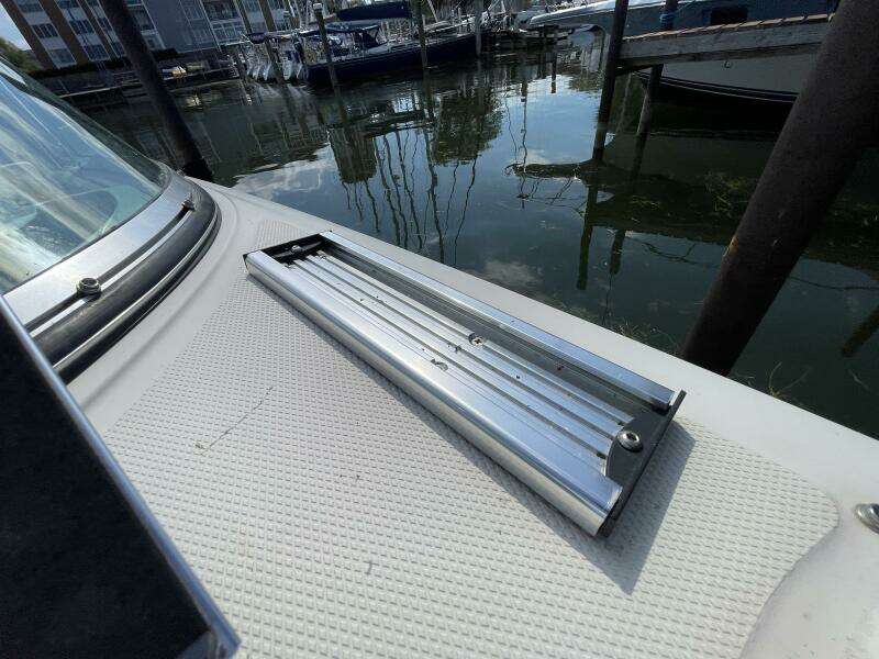 N a 28ft Sea Ray Yacht For Sale