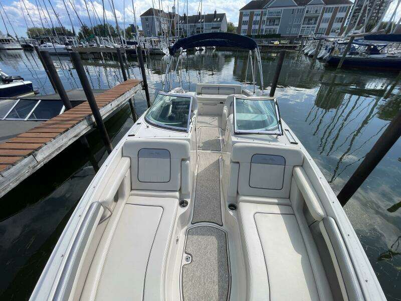 N a 28ft Sea Ray Yacht For Sale