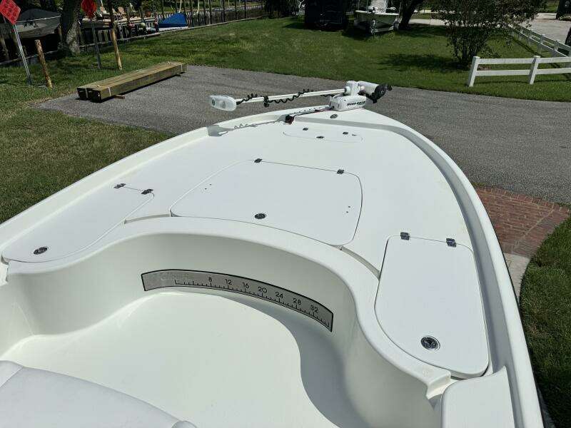 24ft Yellowfin Yacht For Sale