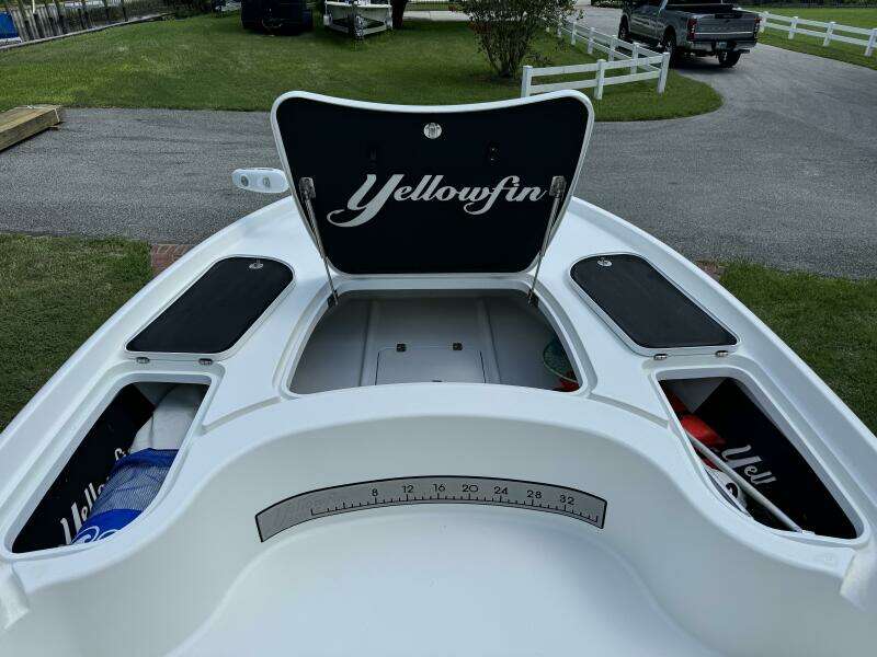 24ft Yellowfin Yacht For Sale