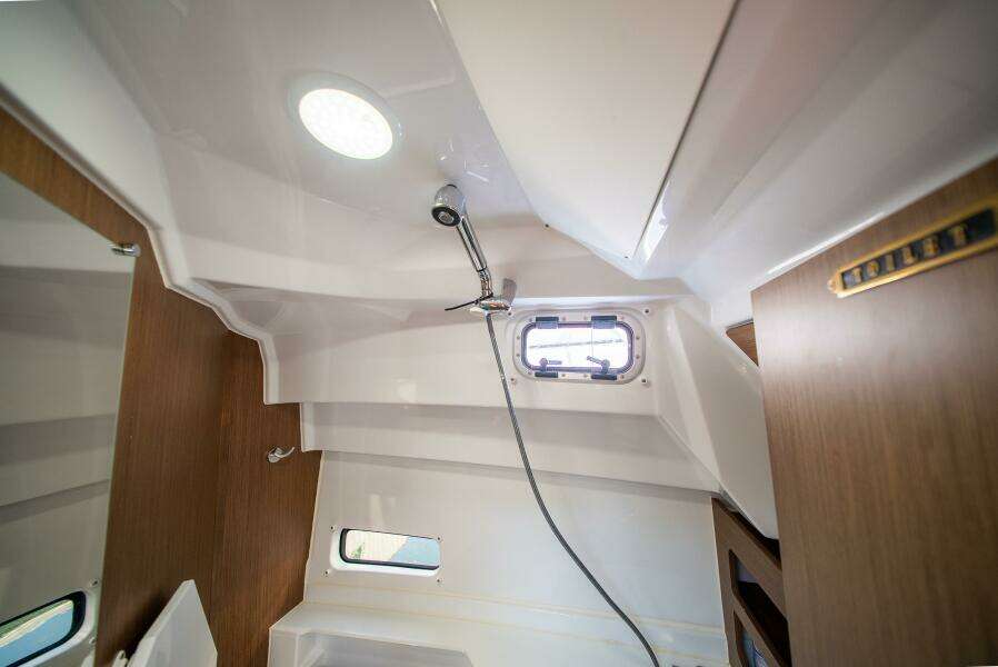 Suze s Choice 29ft Beneteau Yacht For Sale