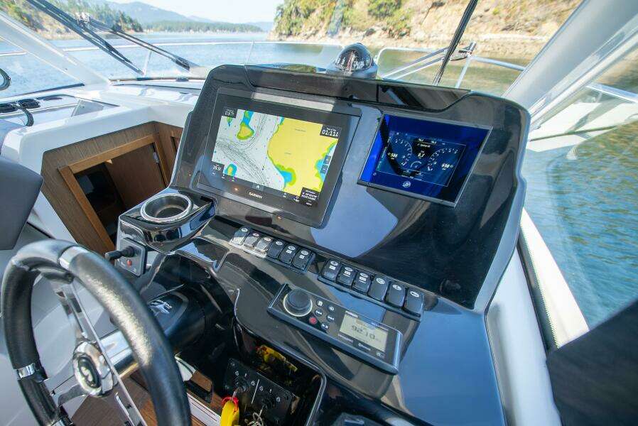 Suze s Choice 29ft Beneteau Yacht For Sale