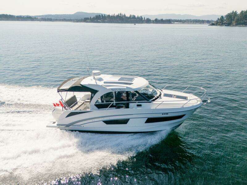 Suze s Choice 29ft Beneteau Yacht For Sale