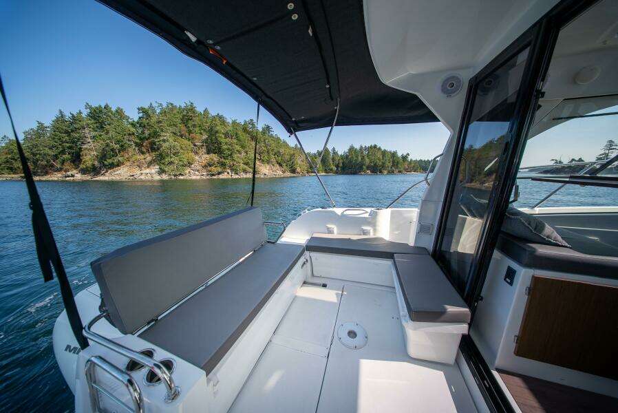 Suze s Choice 29ft Beneteau Yacht For Sale