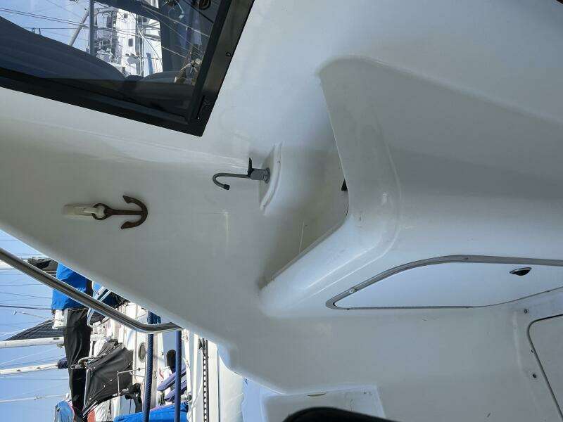 39ft Bayliner Yacht For Sale