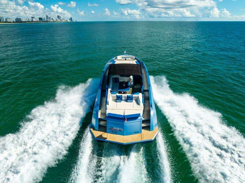IMPULSIVE 58ft Vanquish Yachts Yacht For Sale