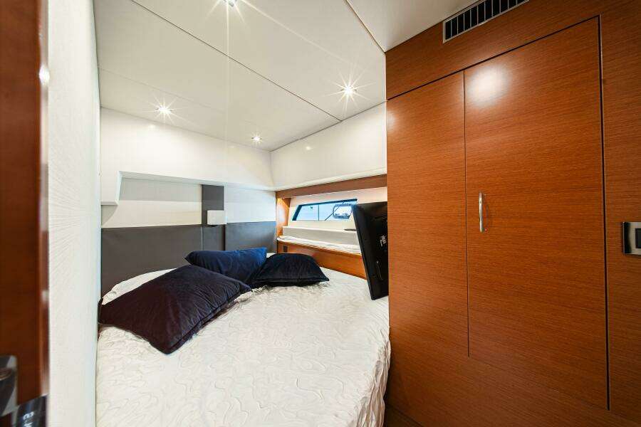 Luna Maris 55ft Prestige Yacht For Sale