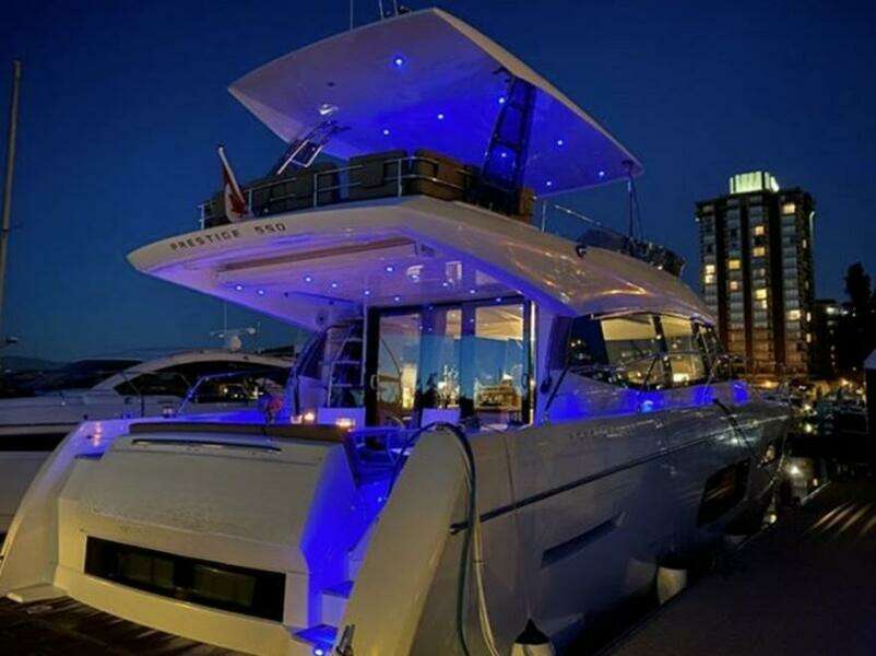 Luna Maris 55ft Prestige Yacht For Sale