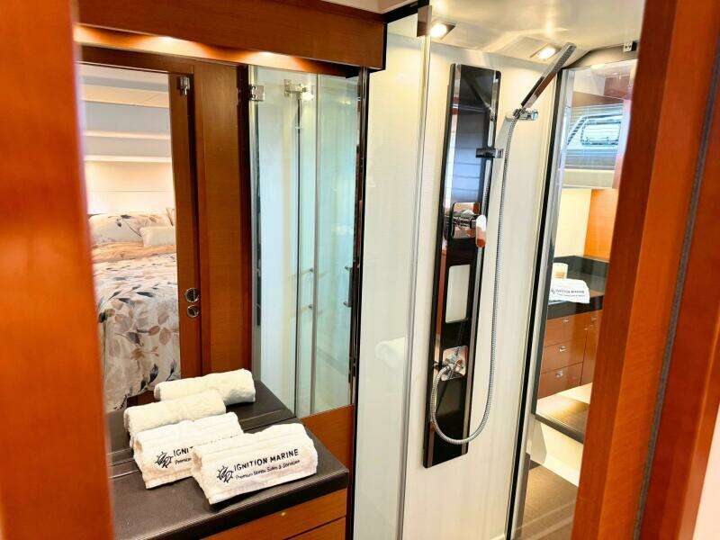 Luna Maris 55ft Prestige Yacht For Sale