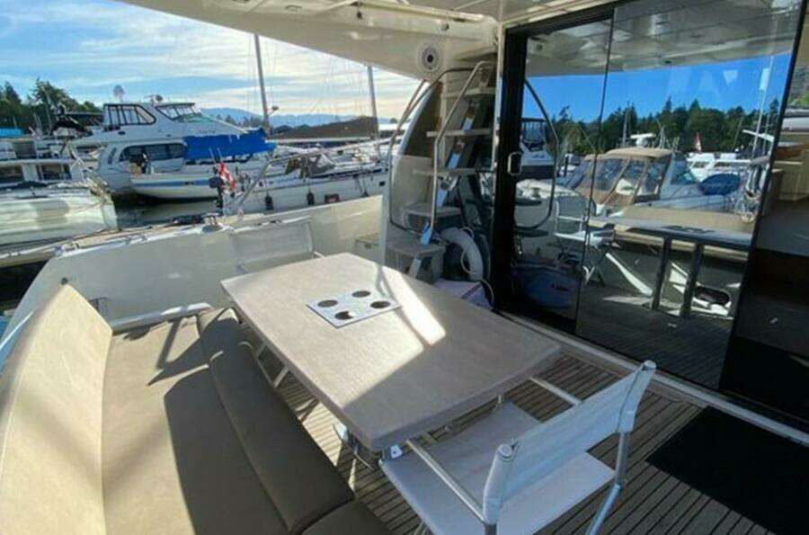 Luna Maris 55ft Prestige Yacht For Sale