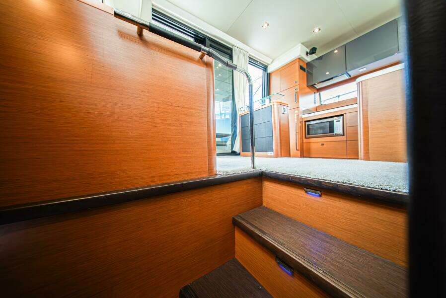 Luna Maris 55ft Prestige Yacht For Sale