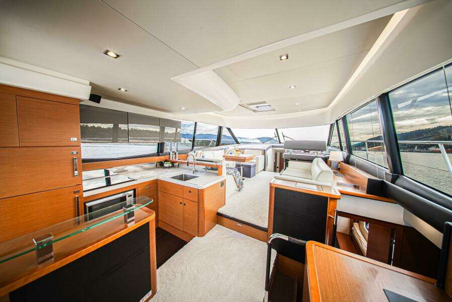 Luna Maris 55ft Prestige Yacht For Sale