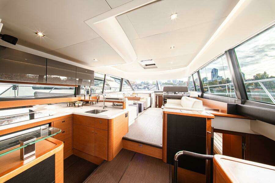Luna Maris 55ft Prestige Yacht For Sale