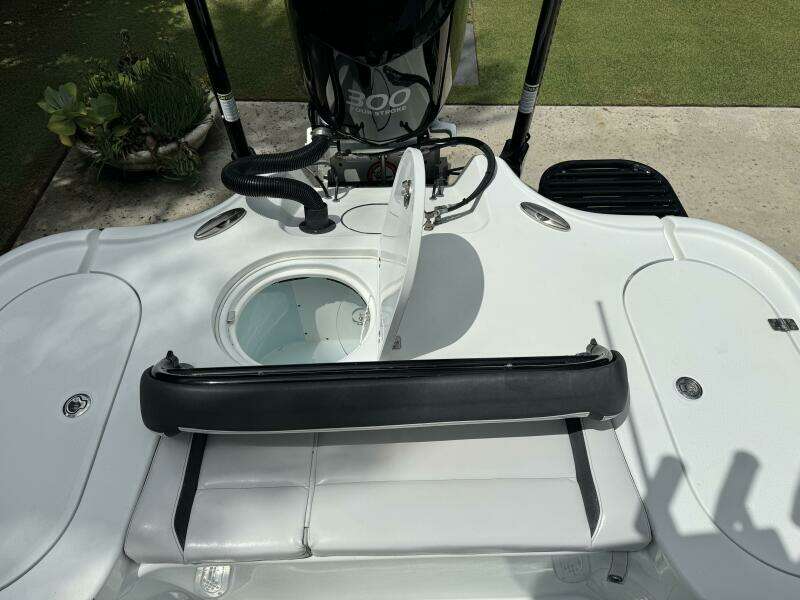 24ft Yellowfin Yacht For Sale