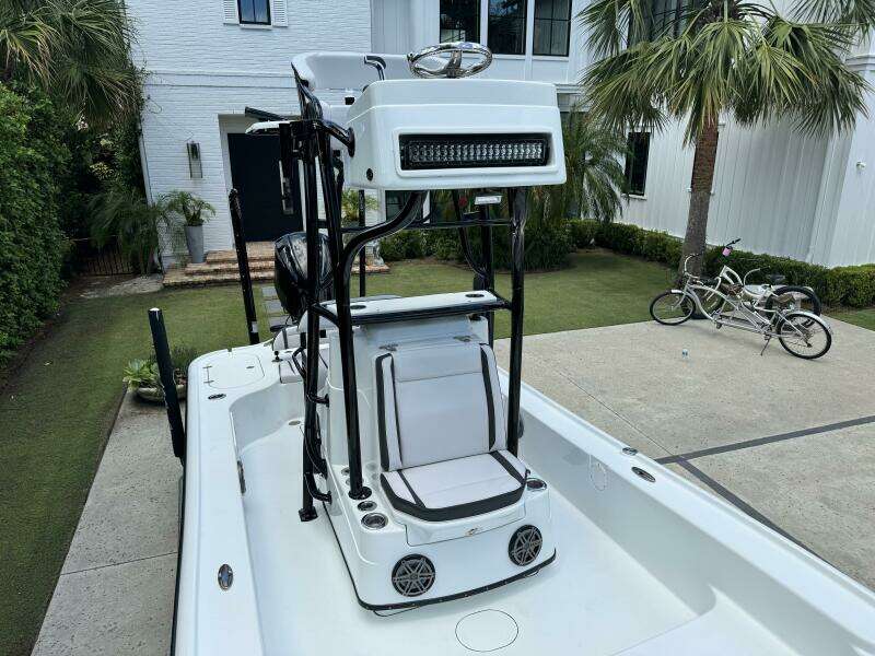 24ft Yellowfin Yacht For Sale