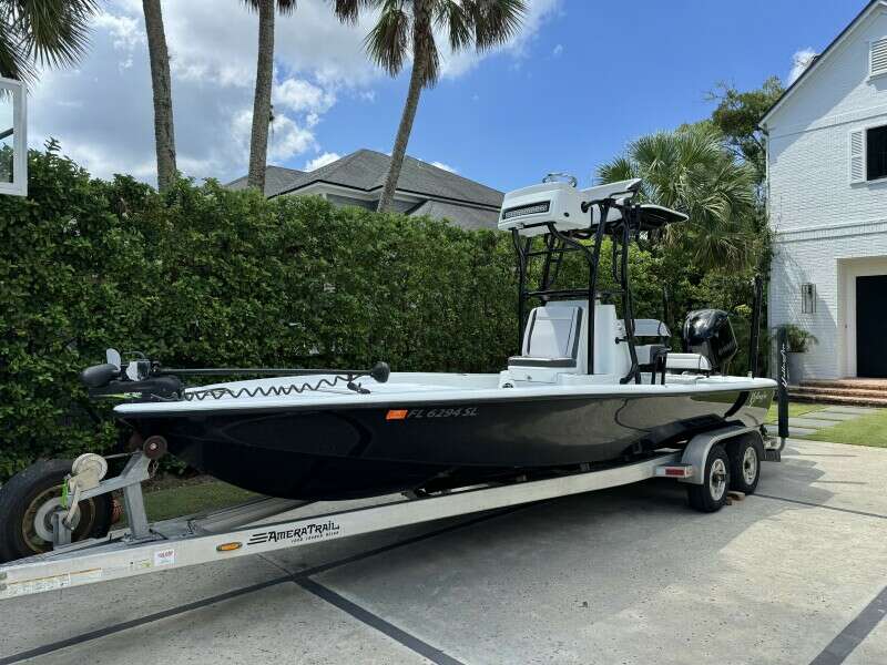 24ft Yellowfin Yacht For Sale
