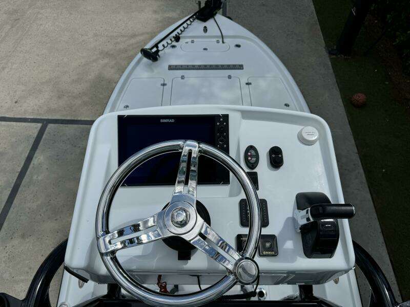 24ft Yellowfin Yacht For Sale