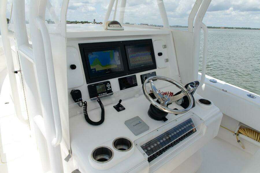 36ft Invincible Yacht For Sale