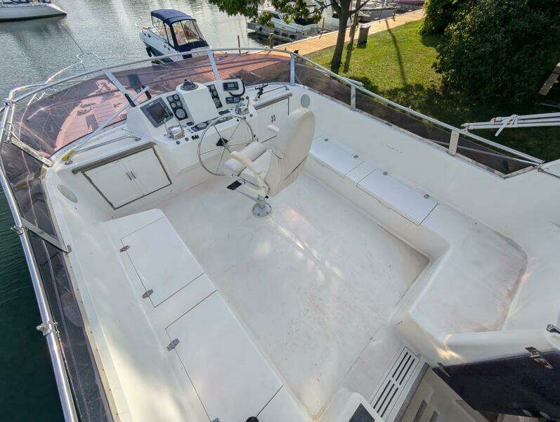 GYPSEA BUOY 49ft Hyundai Yacht For Sale