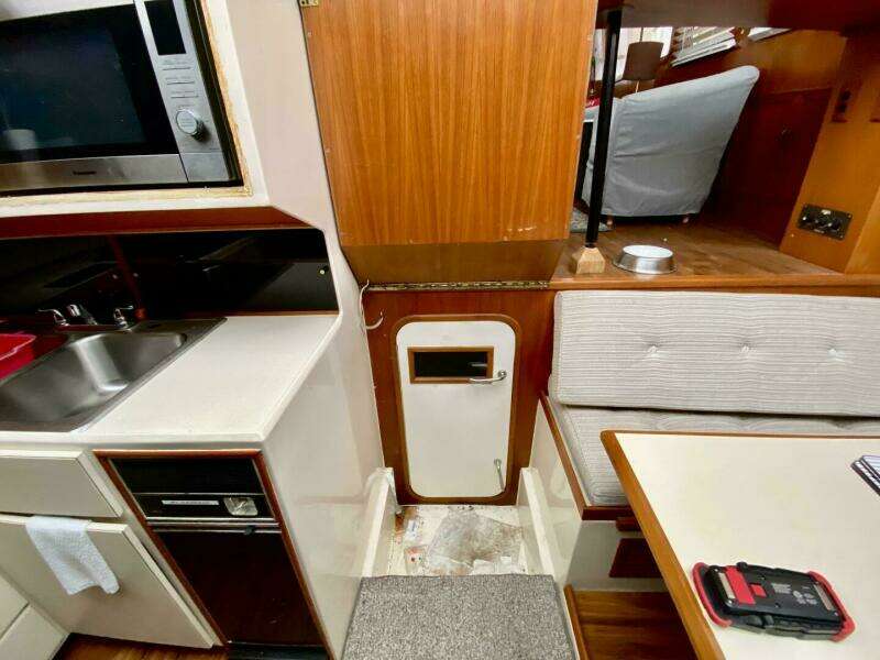 GYPSEA BUOY 49ft Hyundai Yacht For Sale