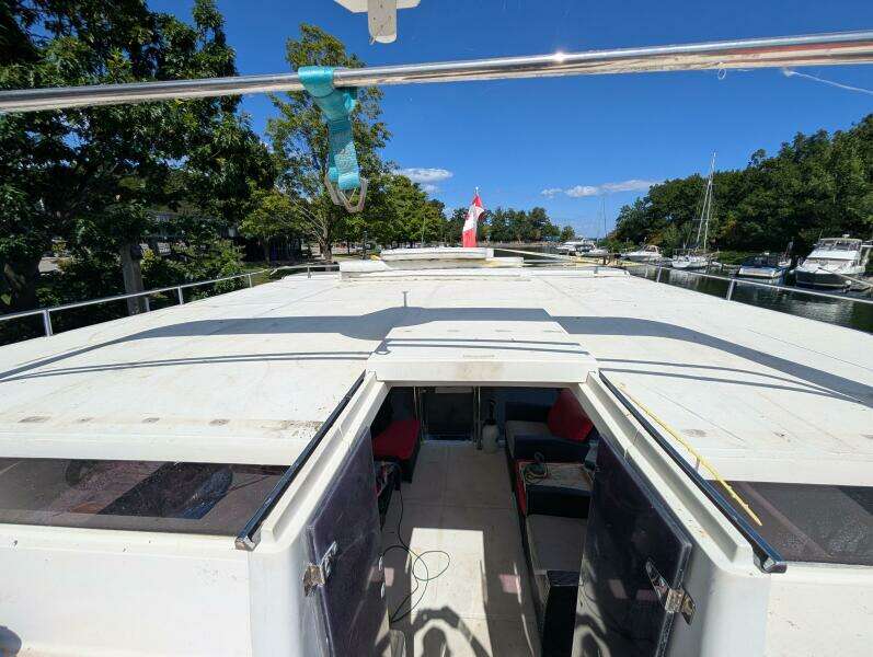GYPSEA BUOY 49ft Hyundai Yacht For Sale