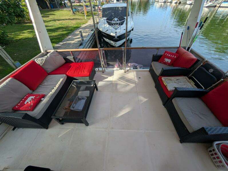 GYPSEA BUOY 49ft Hyundai Yacht For Sale