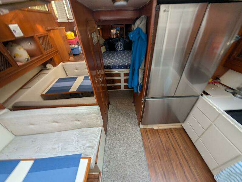GYPSEA BUOY 49ft Hyundai Yacht For Sale