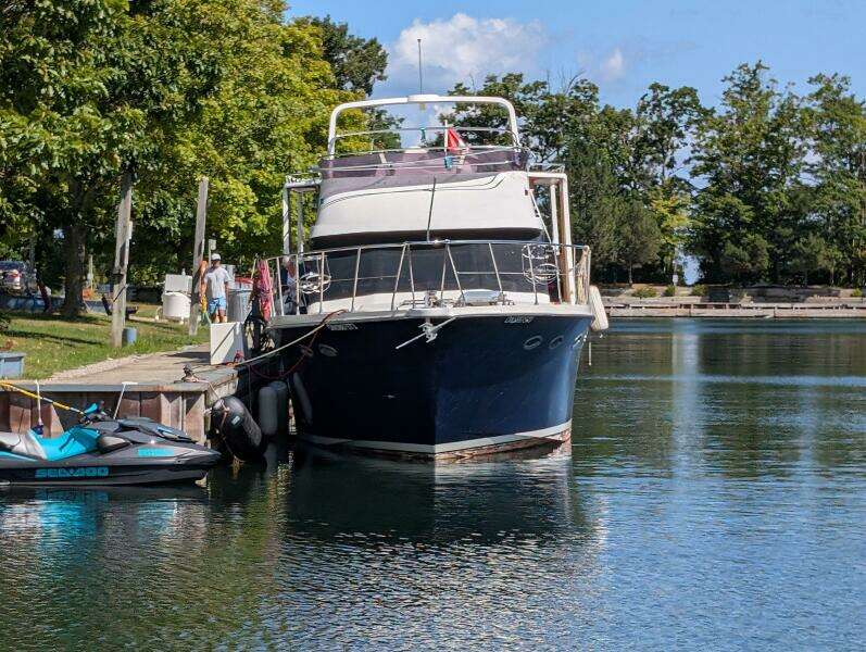 GYPSEA BUOY 49ft Hyundai Yacht For Sale